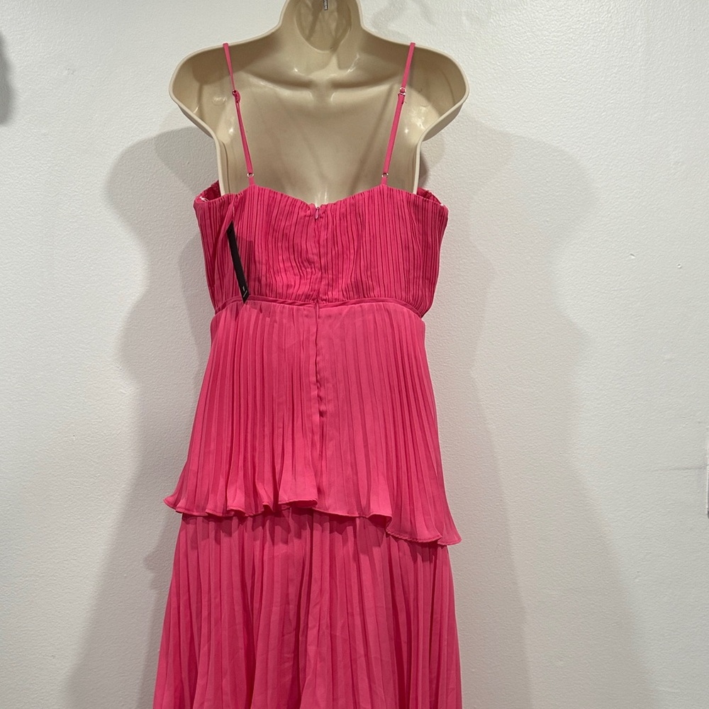 NWT! Lulu's Strapless Pink Tiered Dress - Picture 11 of 15
